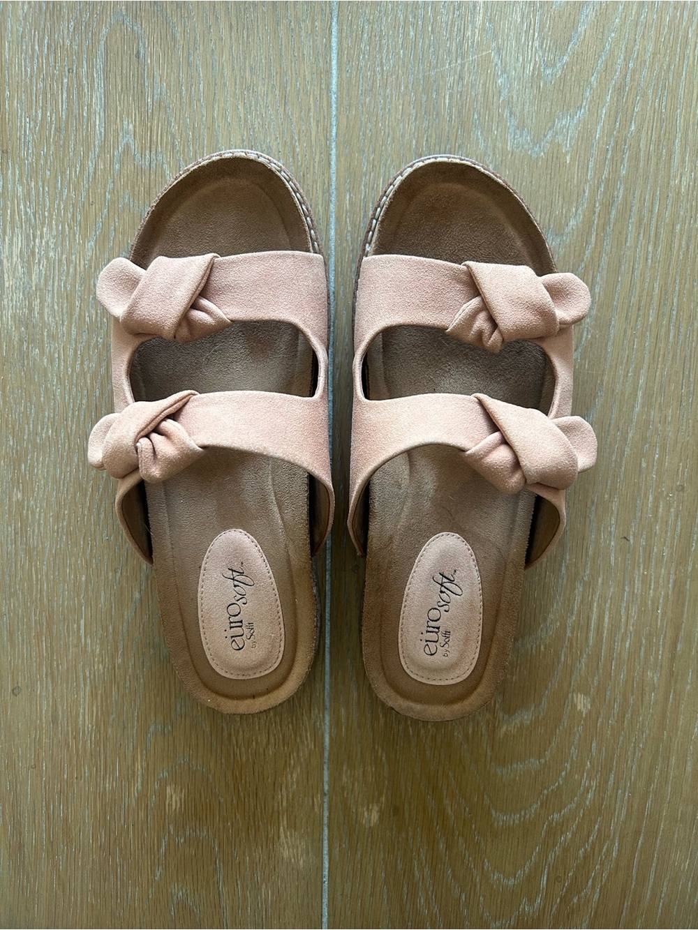 Eurosoft Golden Sandal - Size 8.5